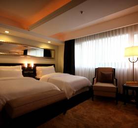 Gullivers Tavern Hotel в Бангкоке