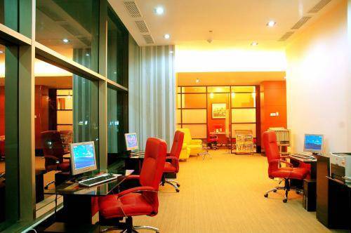 Manhattan Hotel Jakarta 5* Индонезия, Джакарта