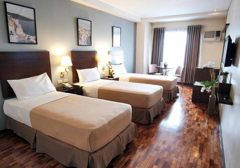 Fersal Hotel - Kalayaan 