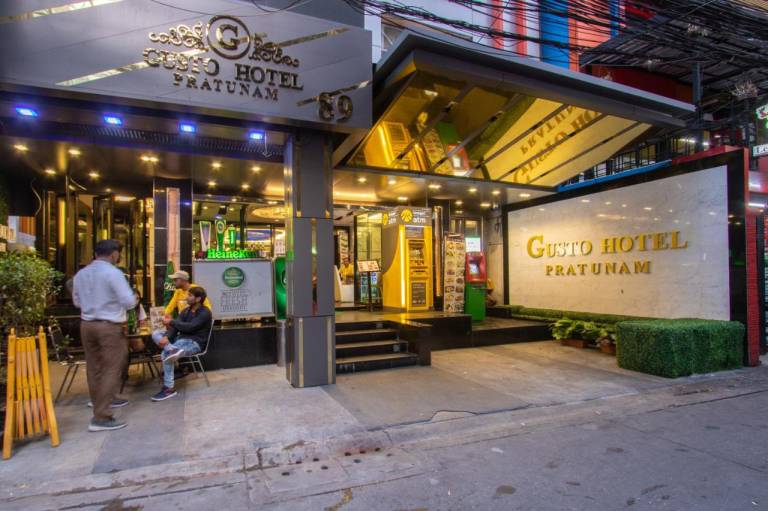 Pratunam Pavilion Hotel