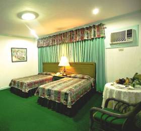 Villa Margarita Hotel  в Давао