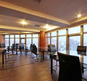Hua Shin Hotel Tainan  в Тайнане