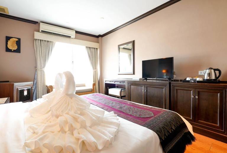 Baan Sukhumvit Soi 18 