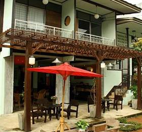 Paiburee Guesthouse  в Пае