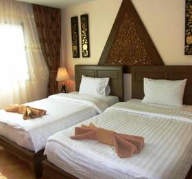 The Red Balcony Inn в Паттайе