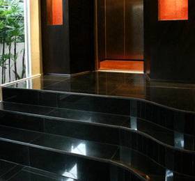 Mirth Sathorn Hotel  в Бангкоке