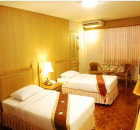 Silom Village Inn в Бангкоке