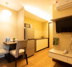 Greenview Ekkamai10 в Бангкоке