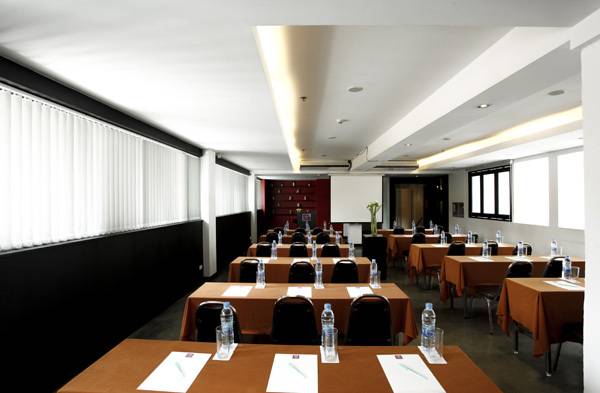 Chaydon Sathorn
