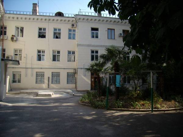 ЯлтаКвартиры  Россия, Ялта