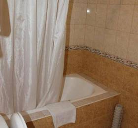 Lourdes Suites в Маниле