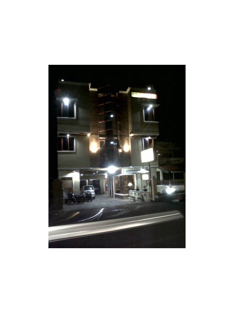 Gallery Hotel 