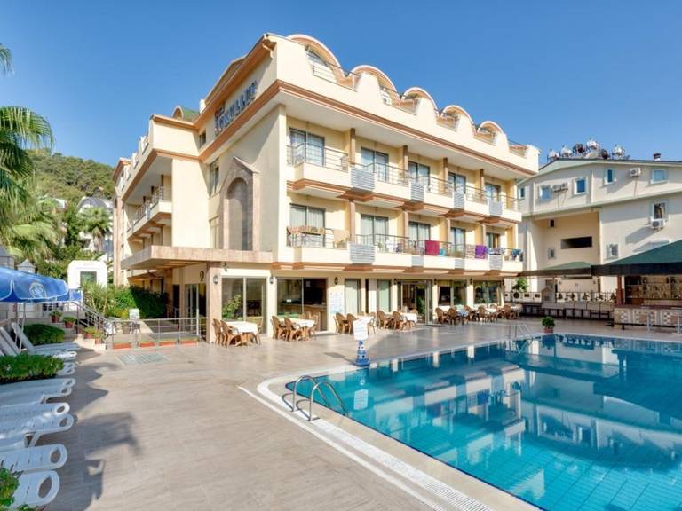 Elamir Grand Lukullus