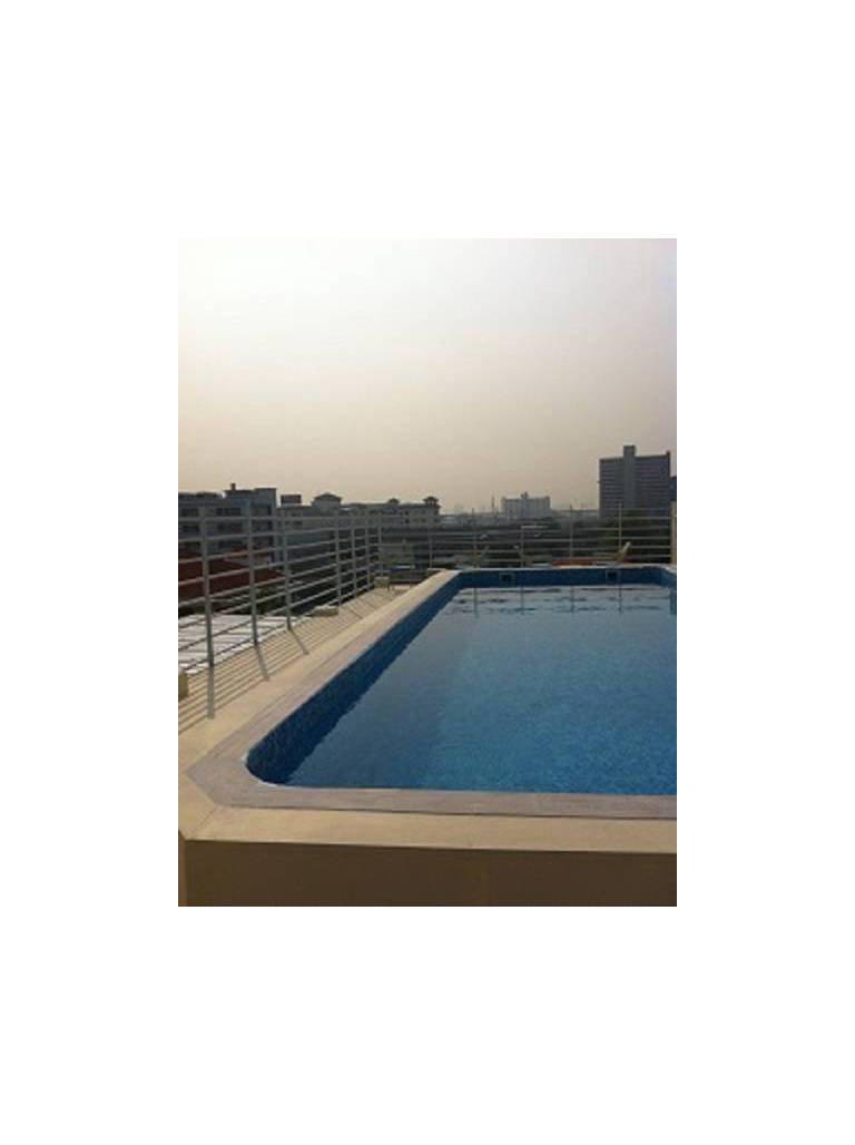 Madee Hostel 