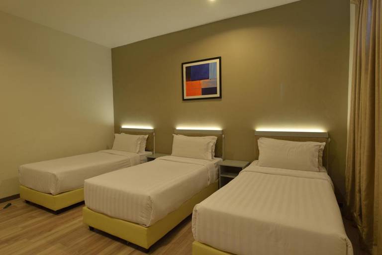Abell Hotel 