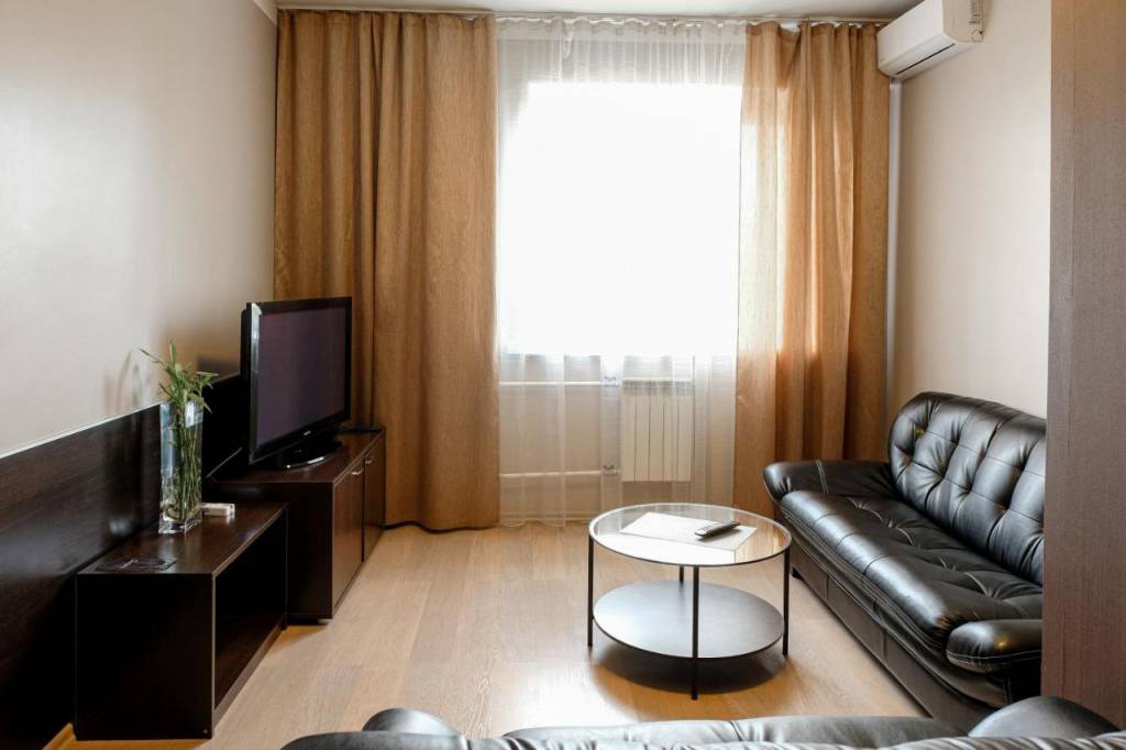 Гостиница Гараж 3*