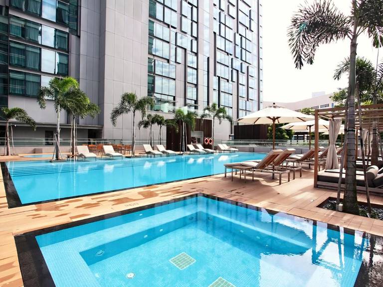 Oasia Hotel Novena
