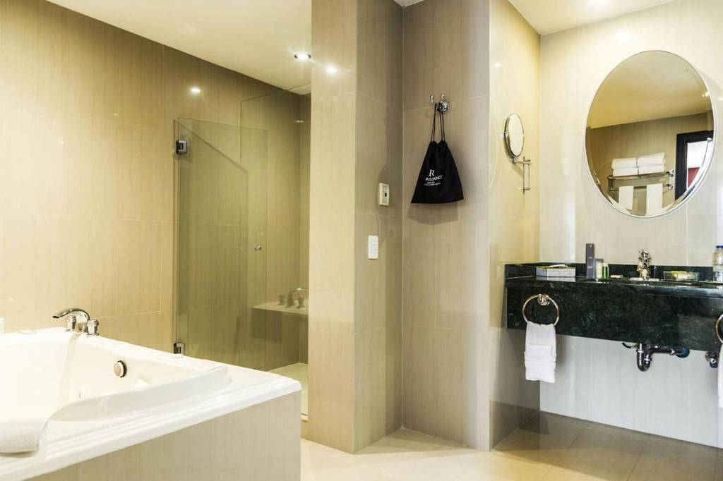 Renaissance Caracas La Castellana Hotel  5*