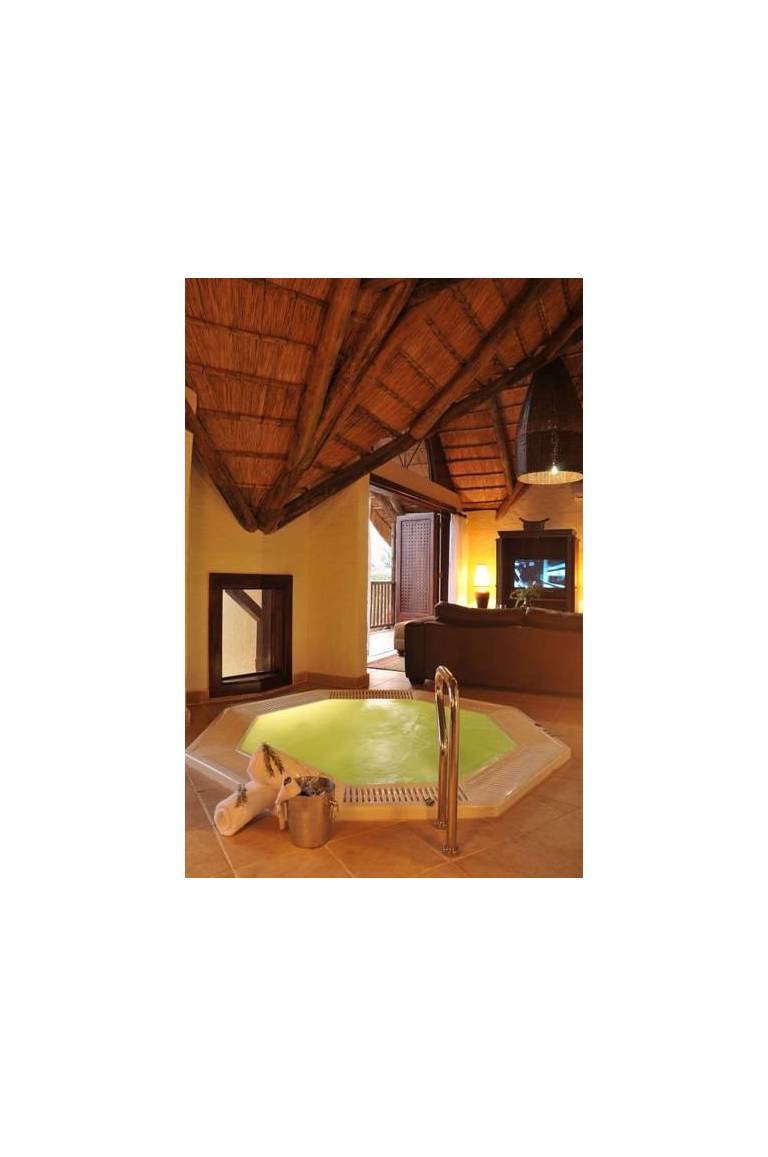 David Livingstone Safari Lodge and Spa 