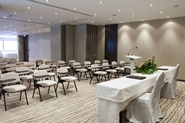 Empire Hotel Hong Kong - Wan Chai  4* Китай, Гонконг