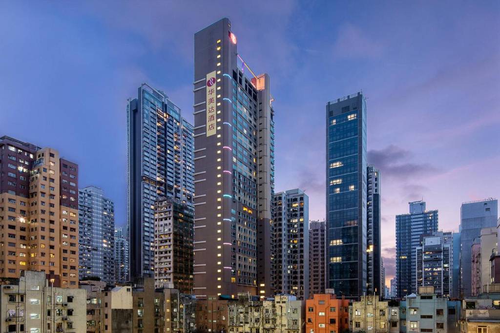 Ramada Hong Kong Harbour View 4*