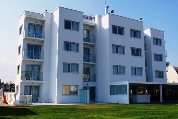 Frixos Suites Hotel Apartments