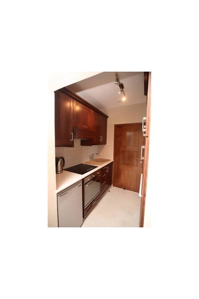 Avillion Holiday Apartments 