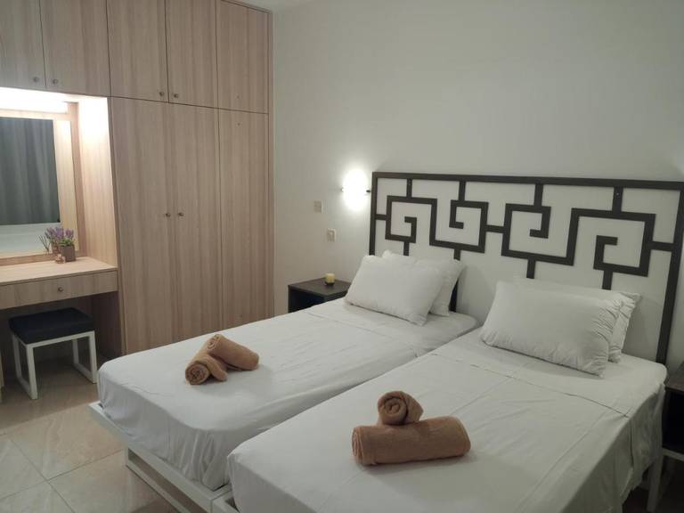 Pagona Holiday Apartments 