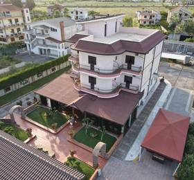 Hotel Drini Bar Restorant  в Дуррес