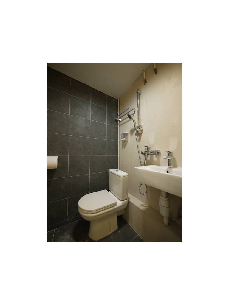 Panda's Hostel - Stylish 