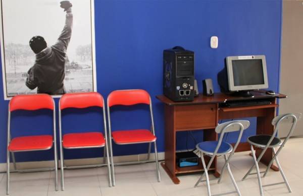 Colours Hotel & Hostel  3* Колумбия, Кали