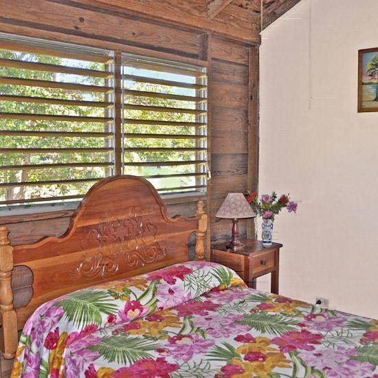 Firefly Beach Cottages  4*