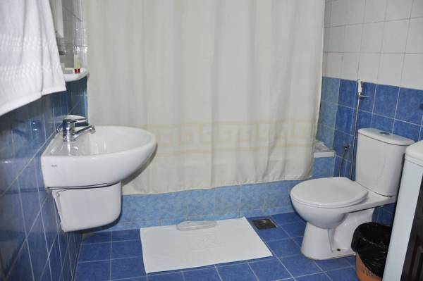 Nuzha Hotel Apartments  1* Оман, Маскат