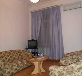 Villa des Roses Hotel  в Ереване