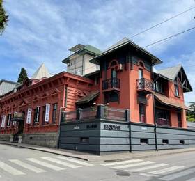 Престиж Палас  в Тбилиси