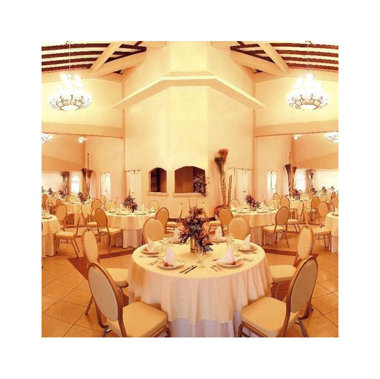 Las Olas Beach Resort 
