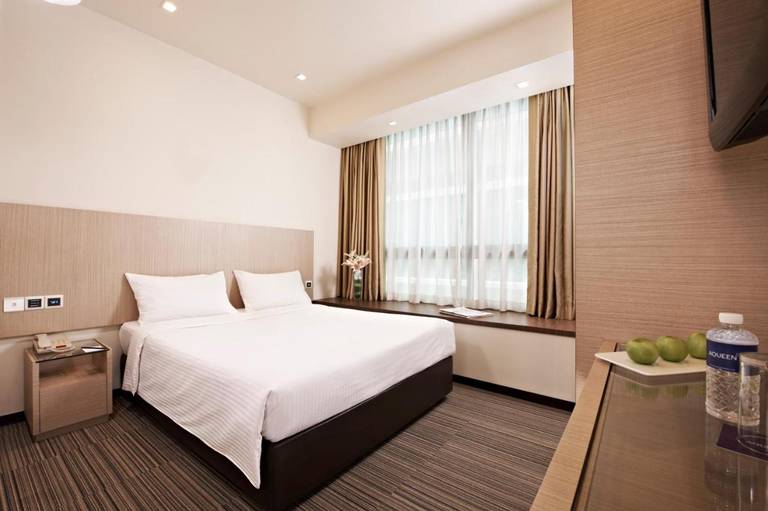 Aqueen Hotel Lavender