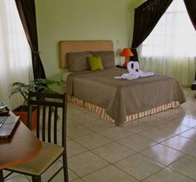 Hotel Casa Las Lomas  в Тегусигальпе