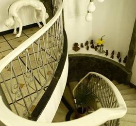 Urban Buddha Hostel  в Медельин