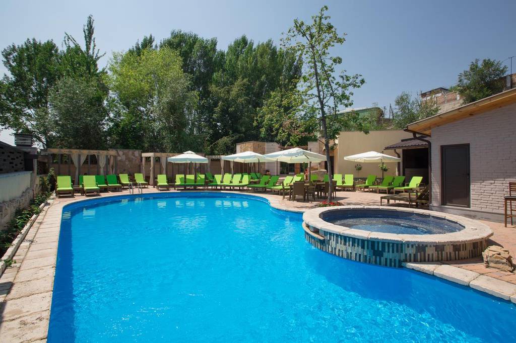 Green Palace Hotel 4*
