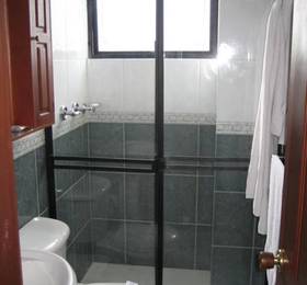 Suites House Hotel  в Кали