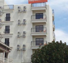 easyHotel Larnaka  в Ларнаке