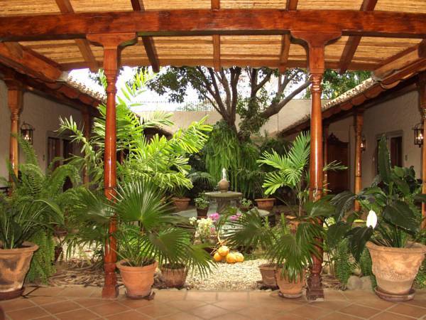 Hotel Los Robles  4* Никарагуа, Манагуа