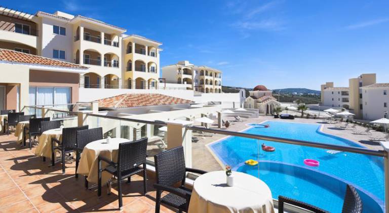 Club St. George Apart