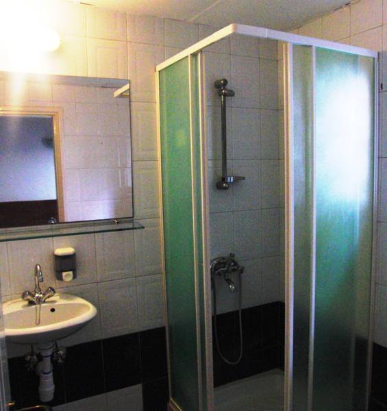Rimi Hotel  2*