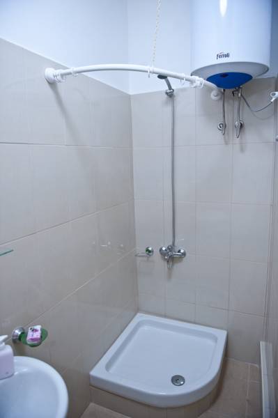 Star Hotel  2*