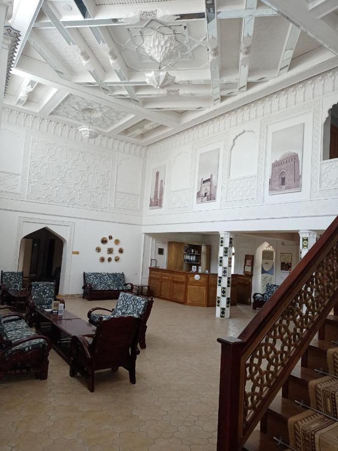 Siyavush Hotel