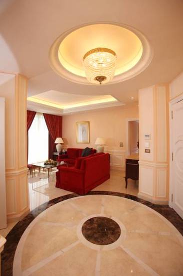 Le Dix  5* Ливан, Бейрут