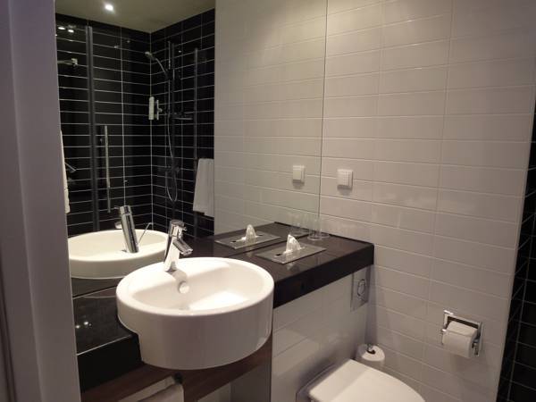 Holiday Inn Express Warsaw Airport 3* Польша, Варшава