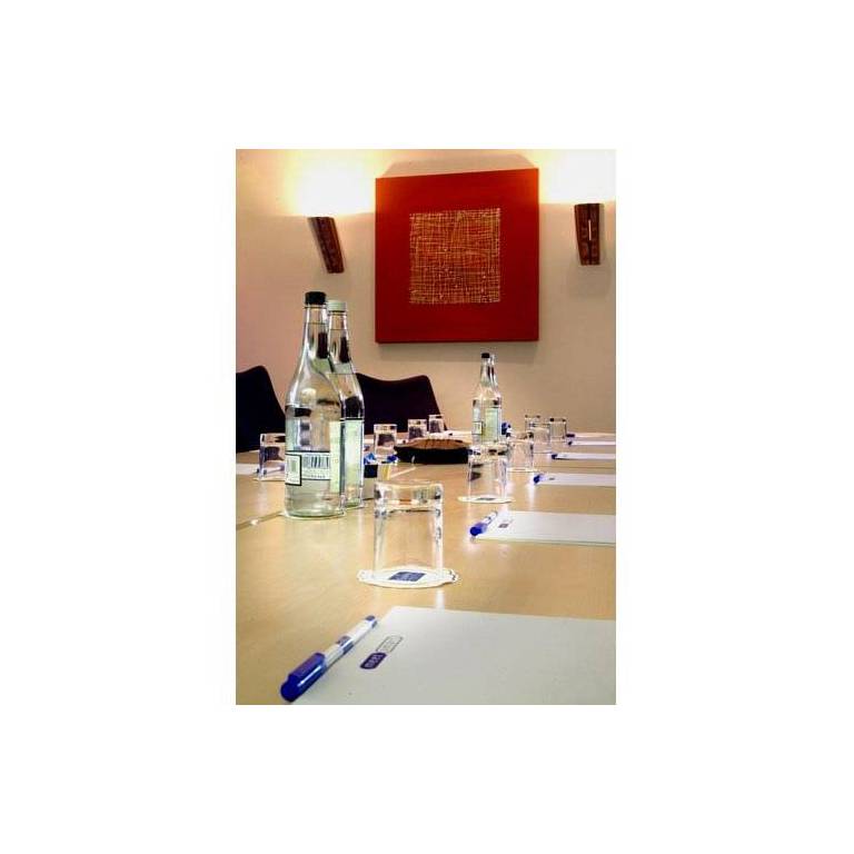 Holiday Inn Express London-Swiss Cottage 